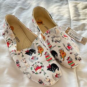 Toms Holiday Kitty Sneakers